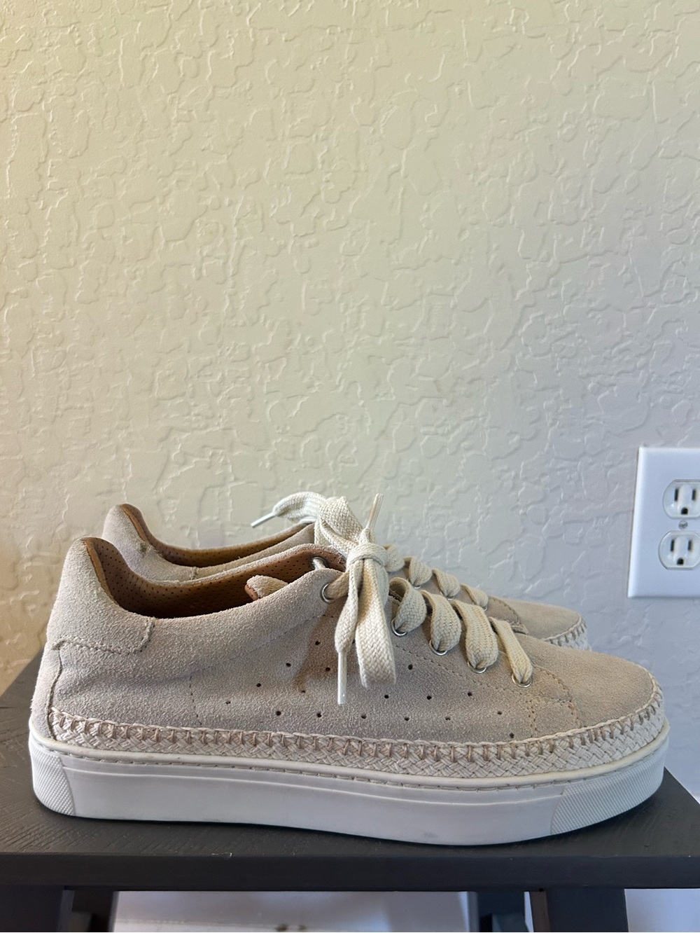 The‎ Flexx Womens Hi Tide Suede Sneaker Lace Up Platform Low Top Size 9.5